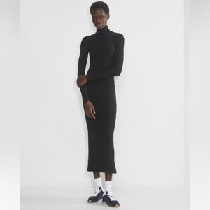 Aritzia Luxe Lounge Burlow Dress - Size XS/S